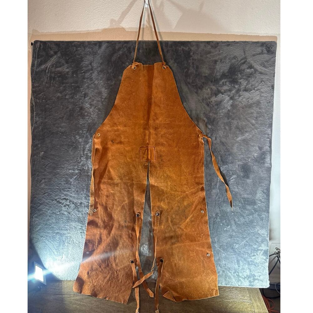 Vintage RED RAM Elliott Glove Co Split Leg Leather Welding Apron USA Blacksmith
